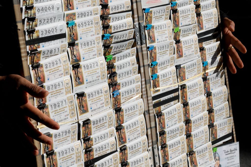 cuantos numeros hay en la loteria de navidad